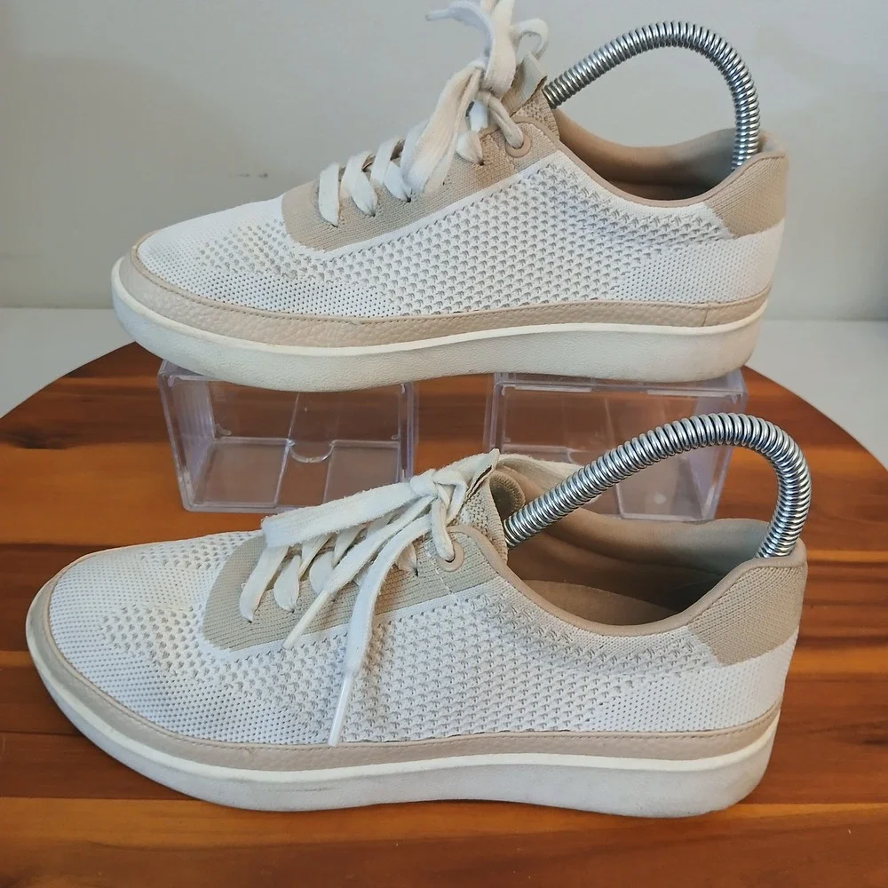 Vionic Galia Womens 7 Cream Mesh Lace Up Casual Walking Shoes Sneakers